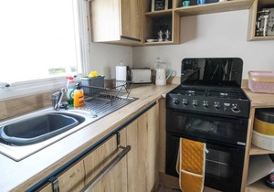 Brilliant 8 berth caravan for hire at Haven Hopton in Norfolk ref 80020F