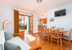 Brisa Mar 1, 2 bedroom apartment, Cala'n Bosch