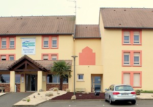 Brit Hotel les Evens