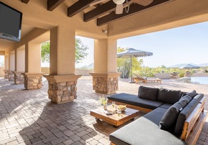Bronco by AvantStay | Incredible Views w/ Pool & Hot tub!