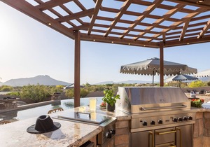 Bronco by AvantStay | Incredible Views w/ Pool & Hot tub!