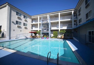 Brookhurst Plaza Inn
