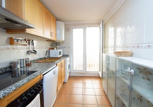 BRUMA II fantastic garden and terrace. Pool & Beach. WIFI