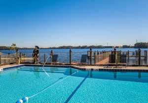 Bryan's Spanish Cove 2BR Suite SATURDAY Check-In in Orlando