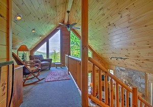 Bryson City Cabin w/ Private Spa & Mountain Views!