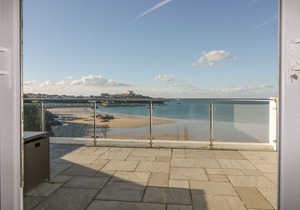 Buena Vista, NEWQUAY