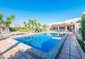 BUENOS AIRES - Villa for 8 people in MANACOR.