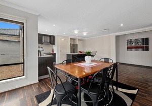 Bundalong on Clarke St
