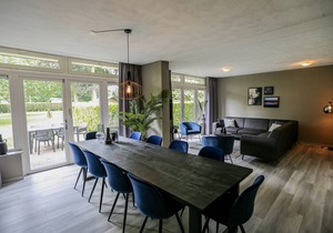 Bungalow ∙ 5 bedrooms ∙ 10 guests