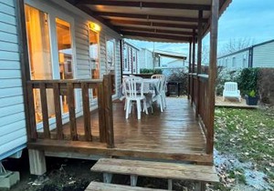 Bungalow charmant à Onzain avec piscine partagée