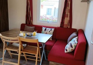 Bungalow de 2 chambres avec piscine partagee et jardin amenage a Onzain