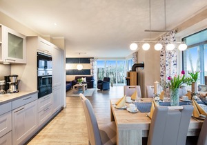 Bungalow for 7 guests with 117m² in Fehmarn OT Klausdorf (55102)