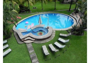 BUNGALOW FOR 10 PEOPLE - MEXICO