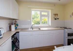 Bungalow, Very Close To The Centre Of St. Davids And In A Quiet Cul-De-Sac