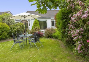 Bungalow, Very Close To The Centre Of St. Davids And In A Quiet Cul-De-Sac