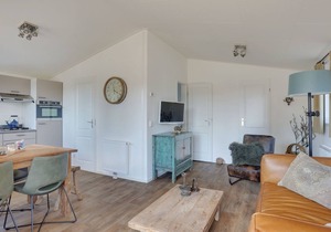 Bungalow with a terrace at Bedafse Bergen