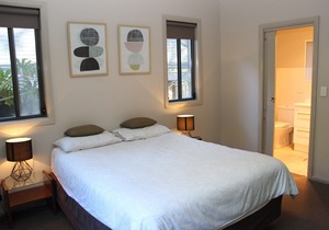 BUSH 2 BEACH - BYO LINEN