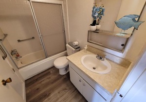 (C20) Large & Cozy Unit