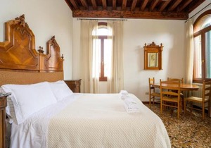 Ca' San Trovaso