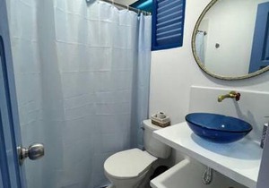 CABAÑA EN LA ALDEA DORADAL