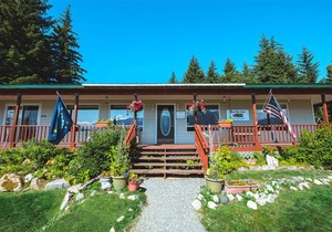 Cabin 1 Lynn View Lodge