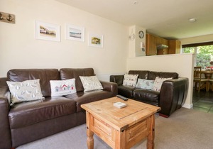 Cabin ∙ 2 bedrooms ∙ 4 guests