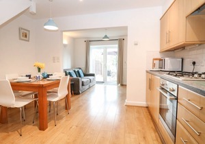 Cabin ∙ 2 bedrooms ∙ 4 guests