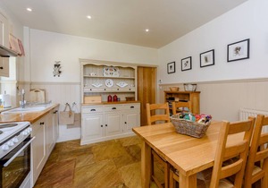 Cabin ∙ 2 bedrooms ∙ 4 guests