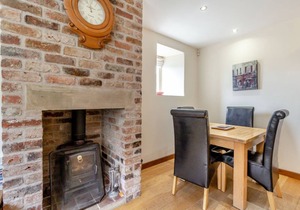 Cabin ∙ 2 bedrooms ∙ 4 guests