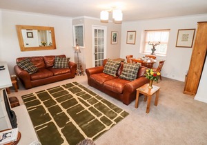 Cabin ∙ 2 bedrooms ∙ 4 guests