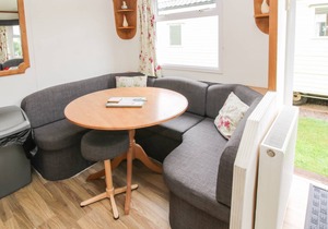 Cabin ∙ 2 bedrooms ∙ 4 guests