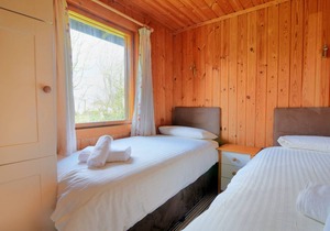 Cabin ∙ 2 bedrooms ∙ 4 guests