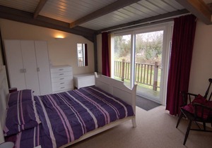Cabin ∙ 2 bedrooms ∙ 4 guests