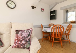 Cabin ∙ 2 bedrooms ∙ 4 guests