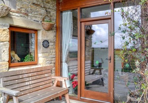 Cabin ∙ 2 bedrooms ∙ 4 guests