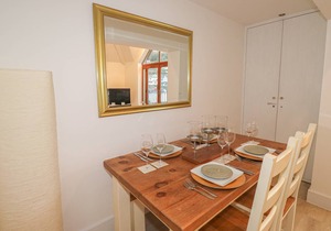 Cabin ∙ 2 bedrooms ∙ 4 guests