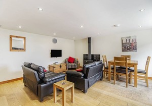 Cabin ∙ 2 bedrooms ∙ 5 guests