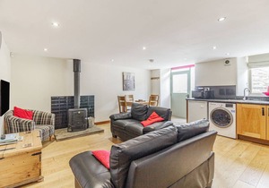 Cabin ∙ 2 bedrooms ∙ 5 guests