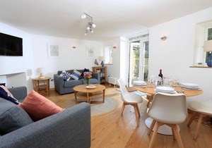 Cabin ∙ 2 bedrooms ∙ 4 guests
