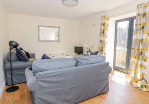 Cabin ∙ 2 bedrooms ∙ 3 guests