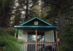 Cabin 2 Lynn View Lodge