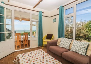 Cabin ∙ 3 bedrooms ∙ 6 guests