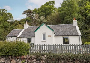 Cabin ∙ 3 bedrooms ∙ 6 guests