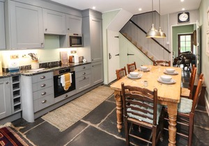 Cabin ∙ 3 bedrooms ∙ 6 guests