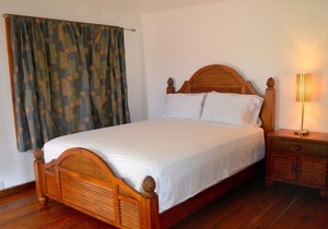 Cabin 3 - Calabash Bight Cabins with Breakfast, Beach & Kayaks