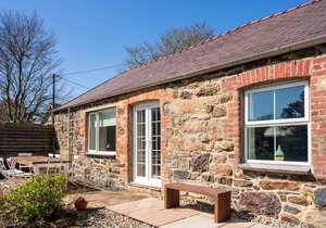 Cabin ∙ 4 bedrooms ∙ 8 guests