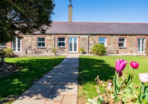 Cabin ∙ 4 bedrooms ∙ 8 guests