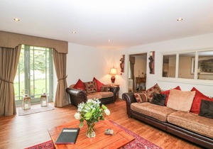 Cabin ∙ 4 bedrooms ∙ 8 guests