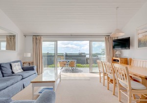 Cabin ∙ 4 bedrooms ∙ 8 guests