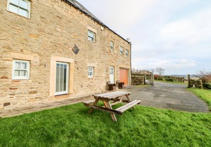 Cabin ∙ 4 bedrooms ∙ 9 guests
